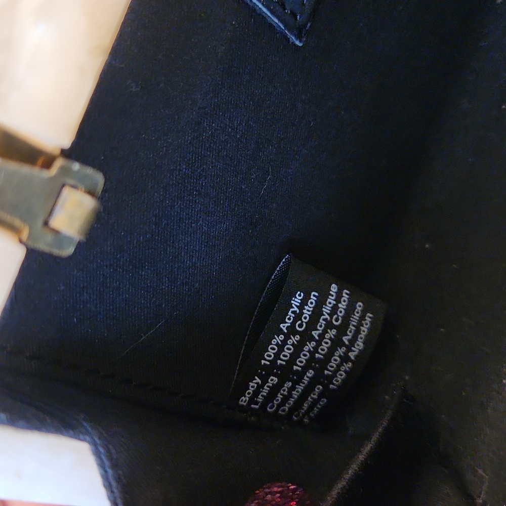 LULU NYC Wifey Acrylic Clutch Purse Gold Chain Strap - Picture 12 of 17